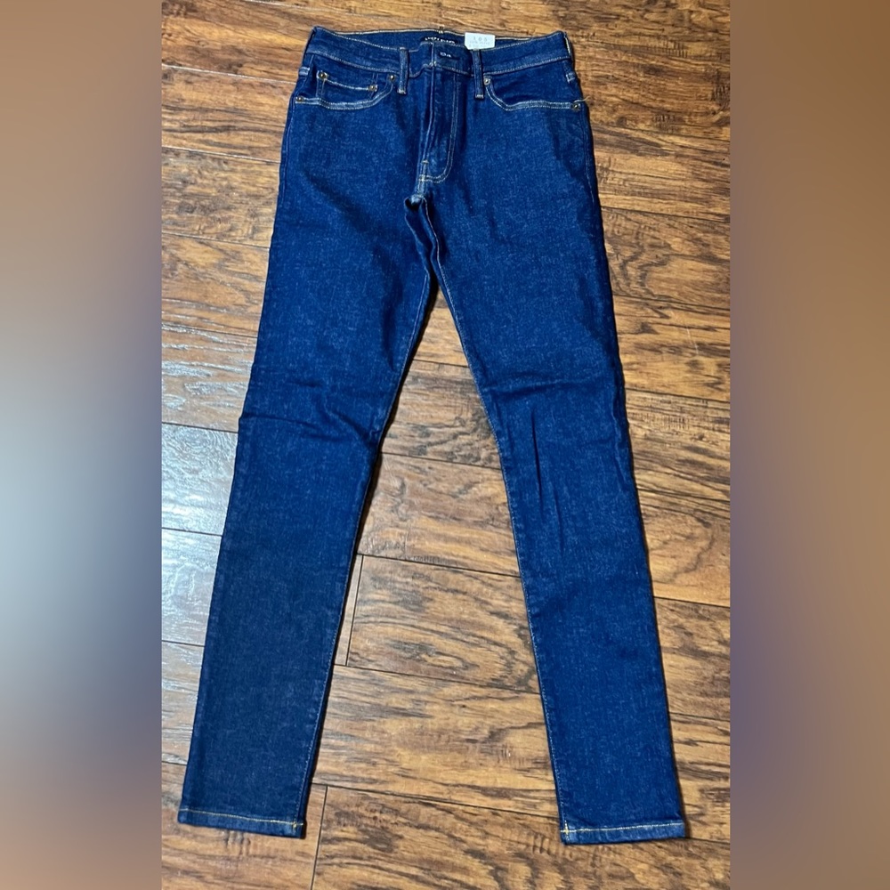 Lucky Brand New Jeans, 28 x 32, 105 Slim Taper